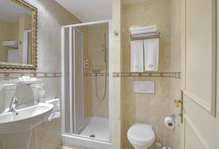 Badezimmer im Hotel Continental in Marienbad