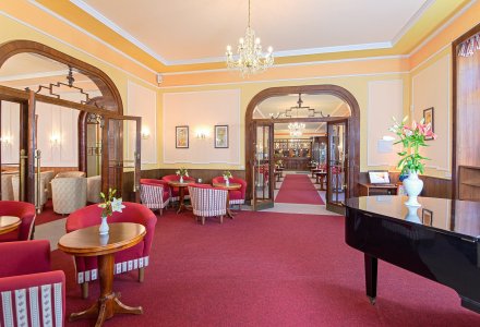 Internetecke und Pianobar im Kurhotel Belvedere in Franzensbad © Hotel