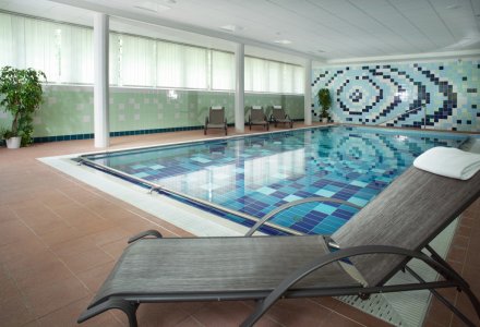 Schwimmbecken im Kurhotel Imperial in Franzensbad