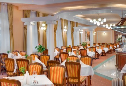 Restaurant m Ensana Health Spa Hotel Centralni Lazne in Marienbad © Jan Prerovsky