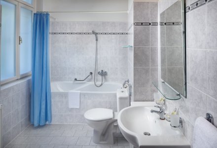 Wohnbeispiel Badezimmer im Doppelzimmer im Ensana Health Spa Hotel Svoboda in Marienbad © Jan Prerovsky