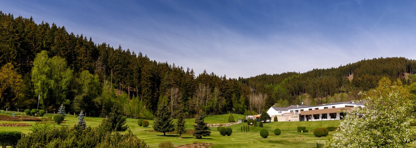 Golfplatz Cihelny